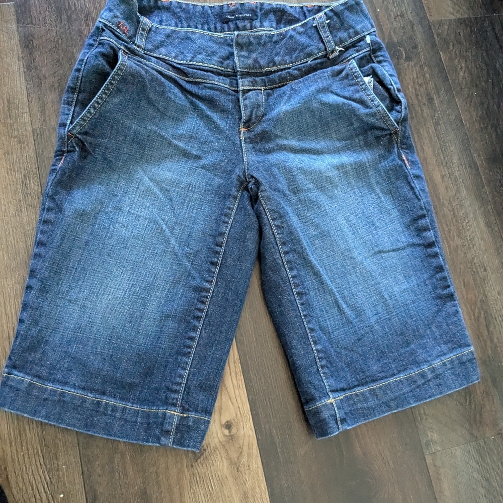 Nice Tommy Hilfiger Denim Shorts Size 2